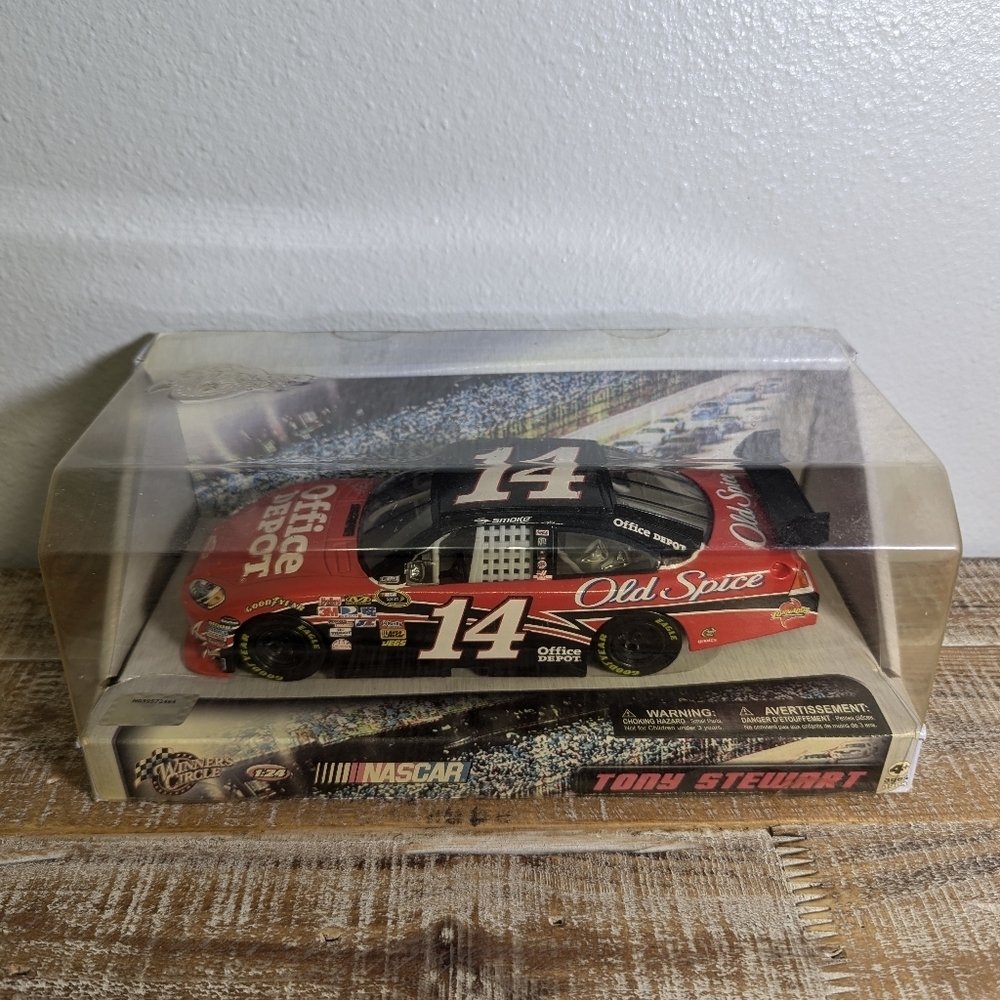 Winners Circle Nascar Tony Stewart #14 Office Depot 1:24 Scale Diecast Car